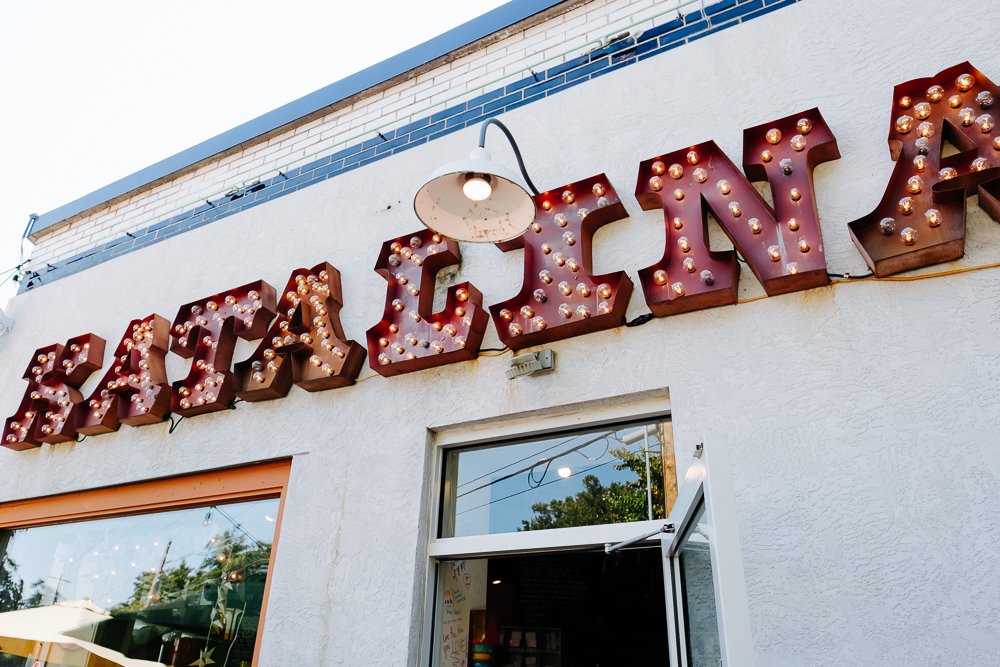 ThoughtAndSight's tweet photo. My Columbus faves, including @katalinascafe! A Local's List: Where to Eat and Drink in Columbus, Ohio. https://t.co/vbCCDUuTQ8 https://t.co/e7qd3F9yXS