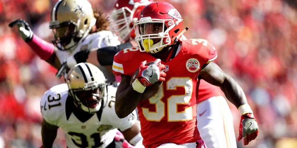 NFLFantasy's tweet image. Start/sit/flex advice on EVERY player In EVERY Week 8 game.

This is all you'll need to set a winning lineup: 
on.nfl.com/jsD4yh