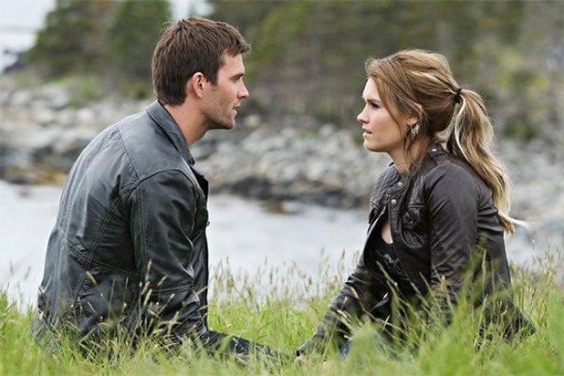 #Haven Stars @EmilyRoseLA <a href="/TheLucasBryant/">lucas bryant</a> Open to Returning for More goo.gl/IE1nkB