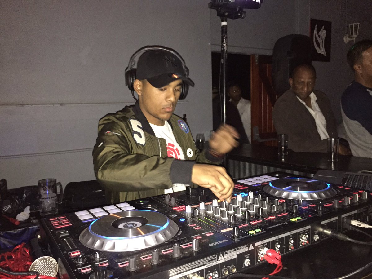 DenverA's tweet photo. Our guest Dj @tashy #wsj2016 https://t.co/PbxAIJY1B2