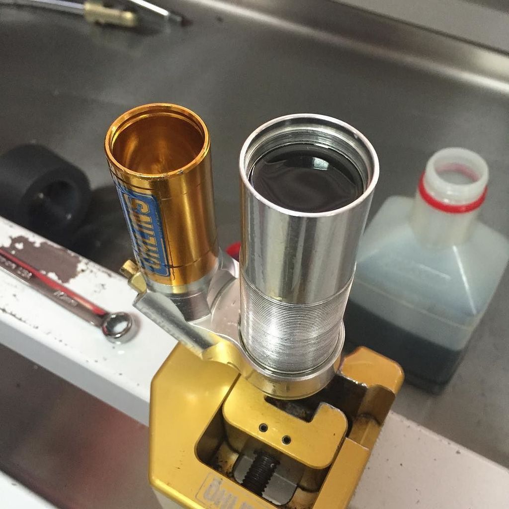 ncsu_racing's tweet photo. The suspension team spent the afternoon at @rcrracing rebuilding our shocks #fsae #ncsu https://t.co/SjANbRj5fW https://t.co/Qj5hv6nWs4