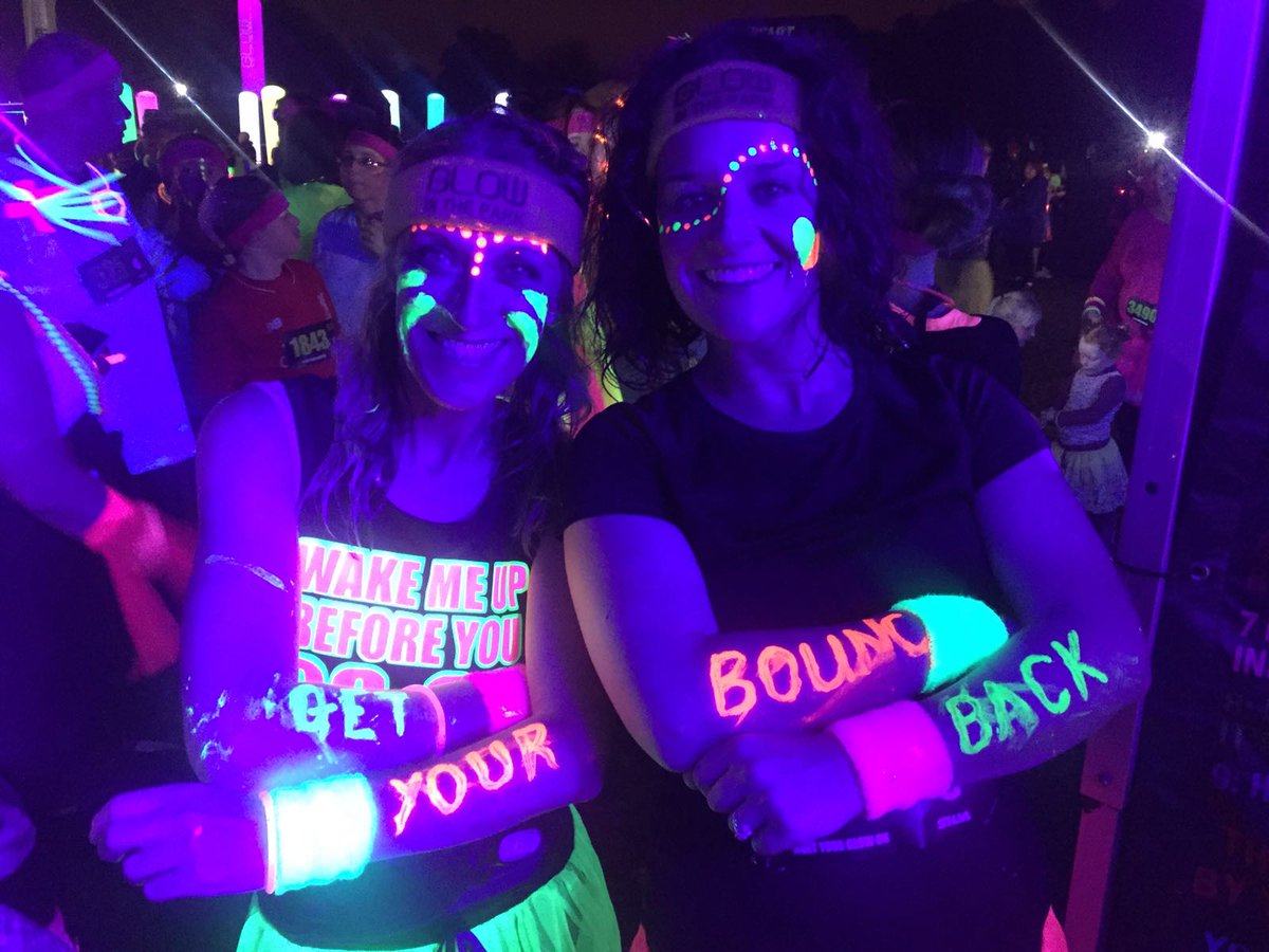 MyBounceBack's tweet photo. Fantastic night at @Glowintheparkuk #getyourbounceback @nickypennington @Ciara_Airey https://t.co/arj3txhGby