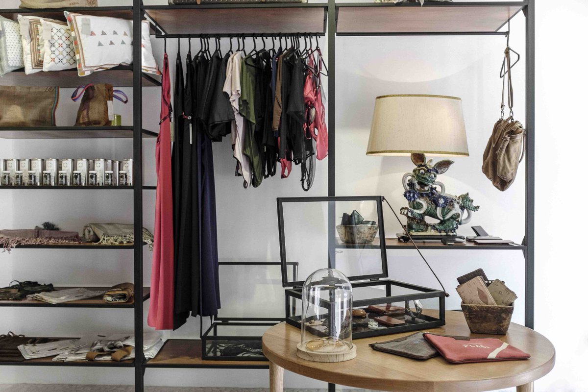 bianca_pescador's tweet photo. Una tienda con mucha onda es @lago_df en @RumboCastelar #Polanco, ¿ya has ido? Es una tipo concept-store, ¡date la vuelta! #CDMX https://t.co/QO51RBpG00