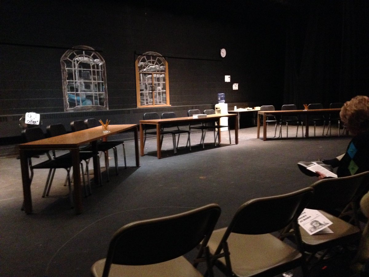 12 Angry Jurors at RH SHS. Here's to a wonderful performance👏🏻👏🏻💚💛#RHCometPride