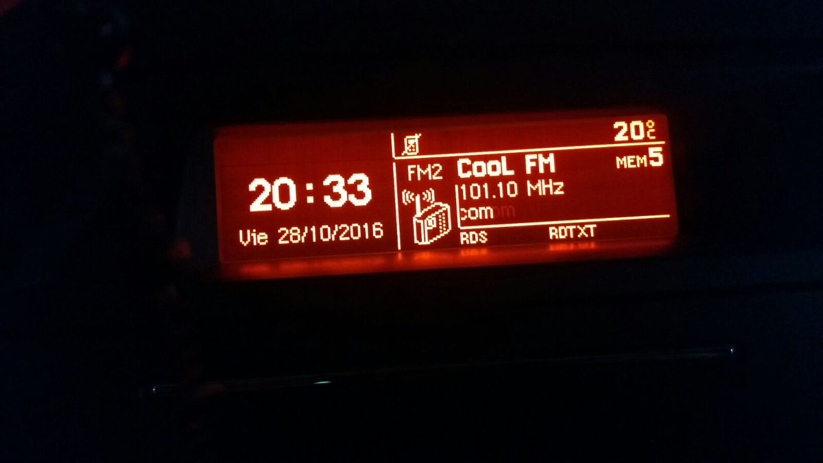 CooLFMR's tweet photo. Mandamos saludos a #Moriles un oyente nos ha pasado esta foto está escuchando a @sheledeejay y @sfsoundfactory  #EnMiRadioCoolFM https://t.co/1k8WiFVh6M