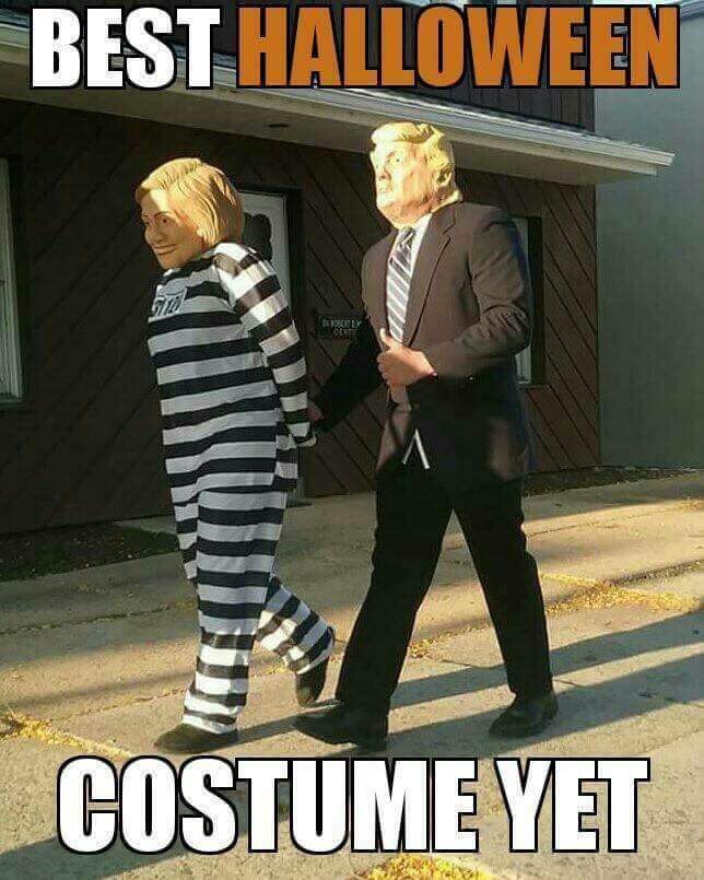 CubansTrump's tweet photo. LOCK HER UP NOW https://t.co/gRyaykuSTp