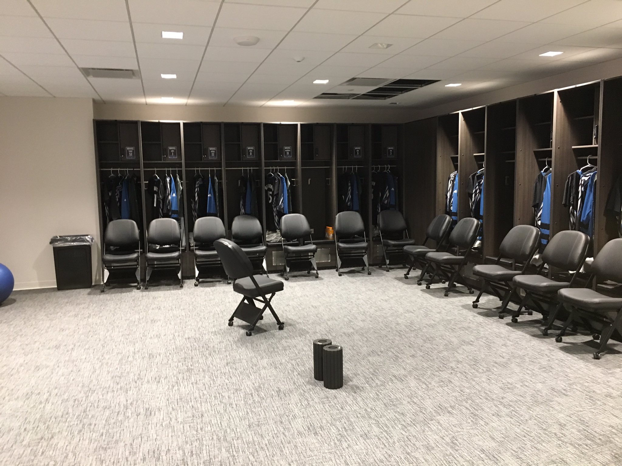 Nba locker 2024