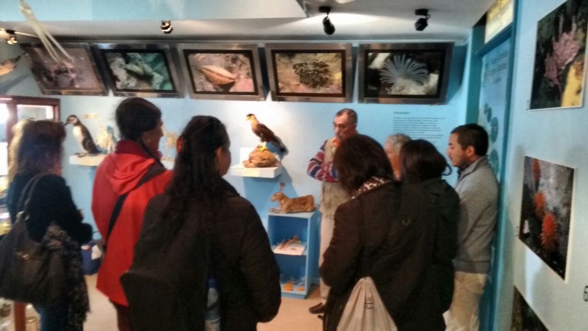 MuseosLosRios's tweet photo. En último día de las XIII Jornadas Museológicas Chilenas recorremos los distintos museos de la Región #Mar #Cordillera #Ciudad #Valdiviacl https://t.co/65pgig2XDn