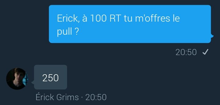 HeliosWilson's tweet photo. S'il vous plaît les gens, c'est le pull de ma vie... Un pull de l'équipe de Serdaigle... 250 RT ? https://t.co/CKmUgDjI9E