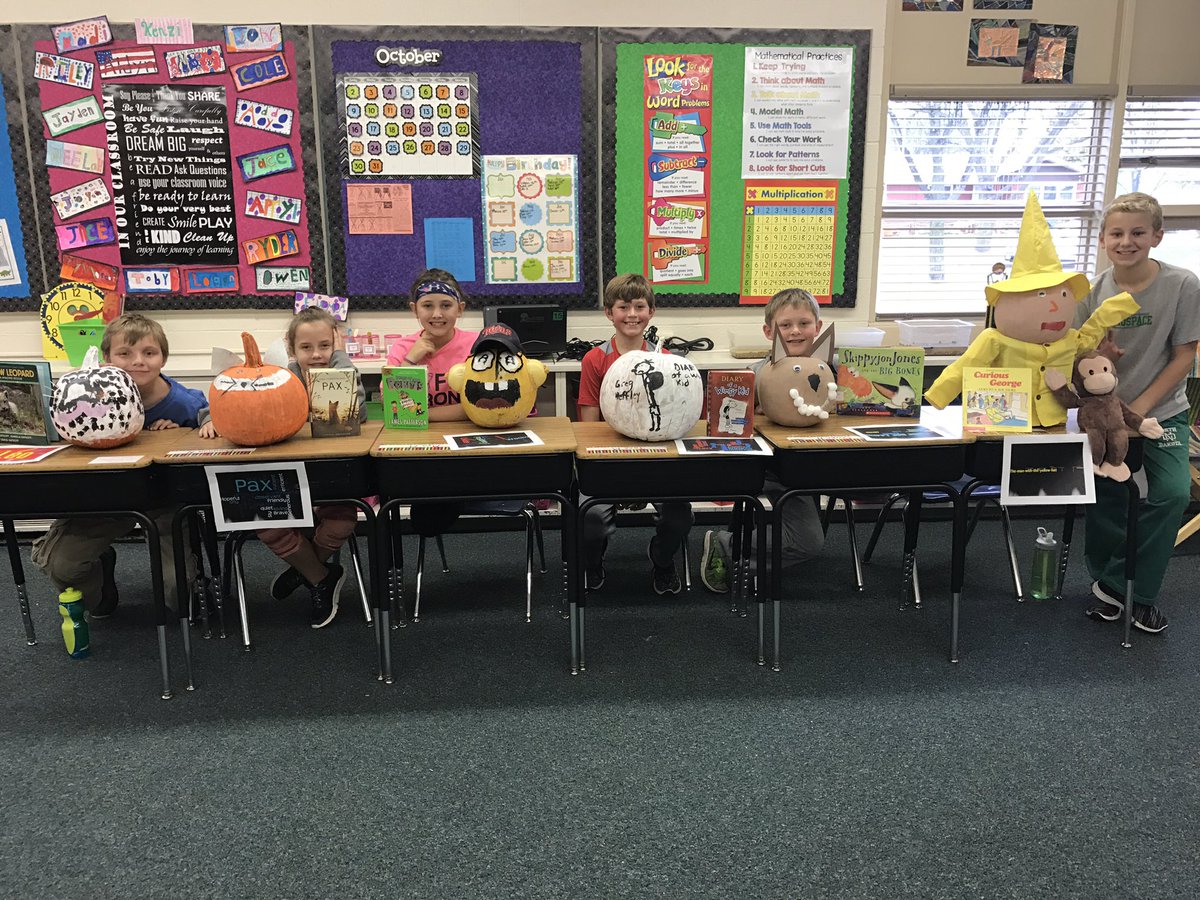 neppl4thgrade's tweet photo. Character Book Pumpkins! #learningatkelly https://t.co/6OEEoSfUC8