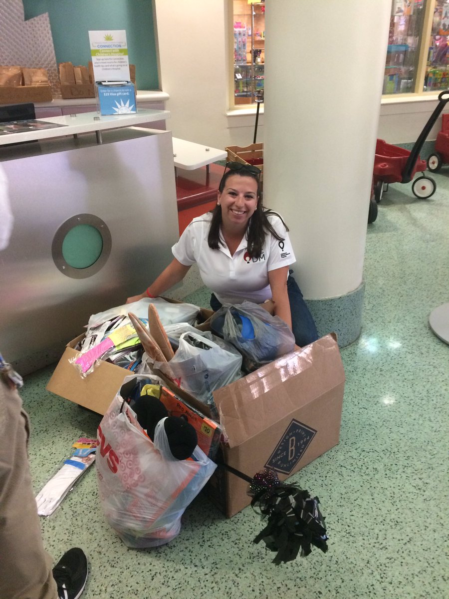 Thank you to everyone who donated costumes to <a href="/PalmettoHealth/">Palmetto Health Collective</a> Children's Hospital! We ended up collecting over 150 costumes! #FTK #USCDM