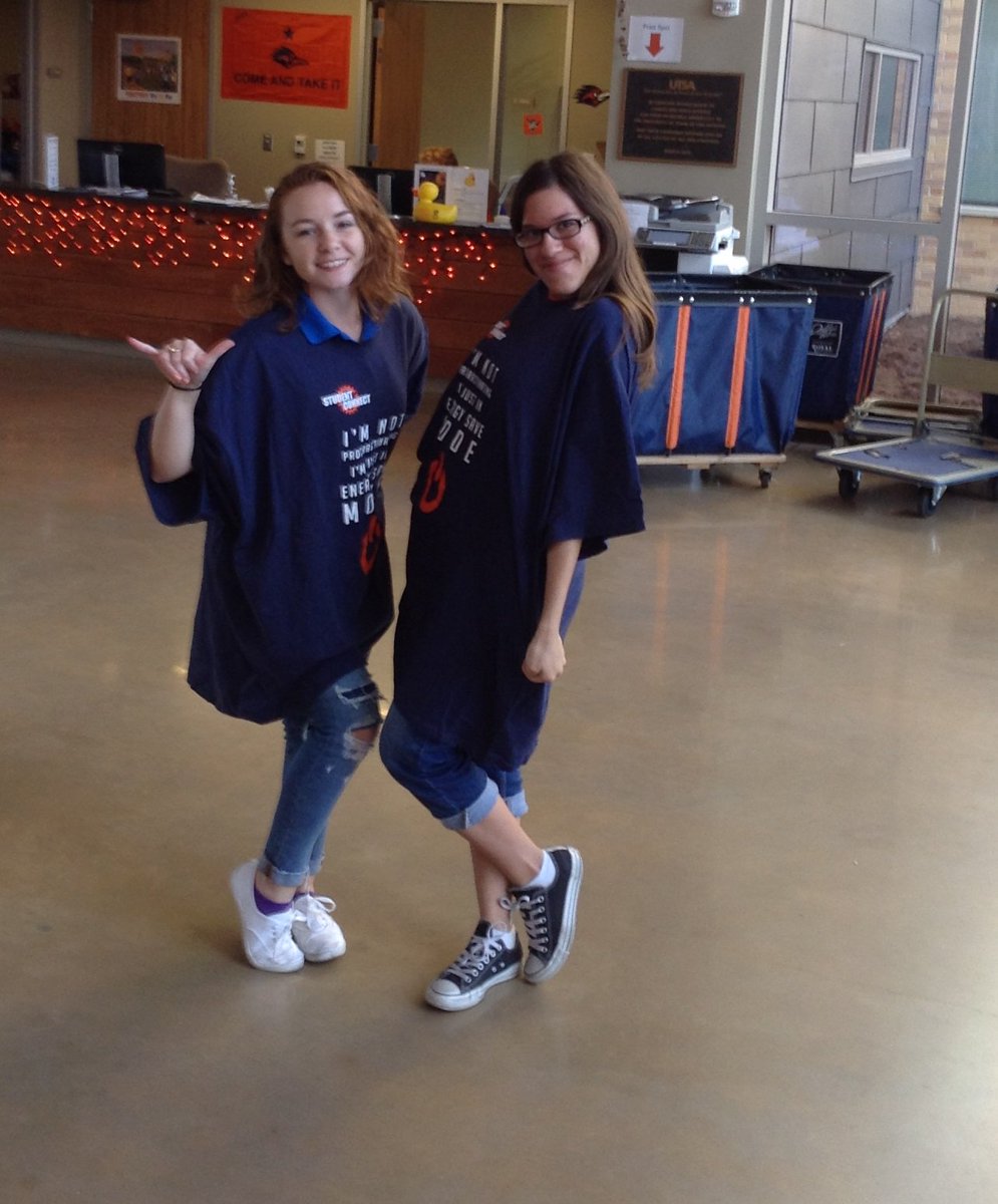 UTSA_TechCafe's tweet photo. S/O to @UTSAHousing for giving us a place to setup today's table.  Stay tuned for next week's location! #UTSA #UTSAHousing #Alvarezhall https://t.co/ObdmQddXdz