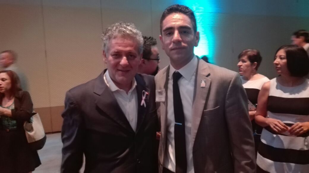 Juansabinesg's tweet photo. Un gusto saludar a Kevin, Dreamer Mexicano, Juliana de MCO Airport, María de HCCMO y al célebre Mateo Raúl Magdaleno https://t.co/neaN80HWuB