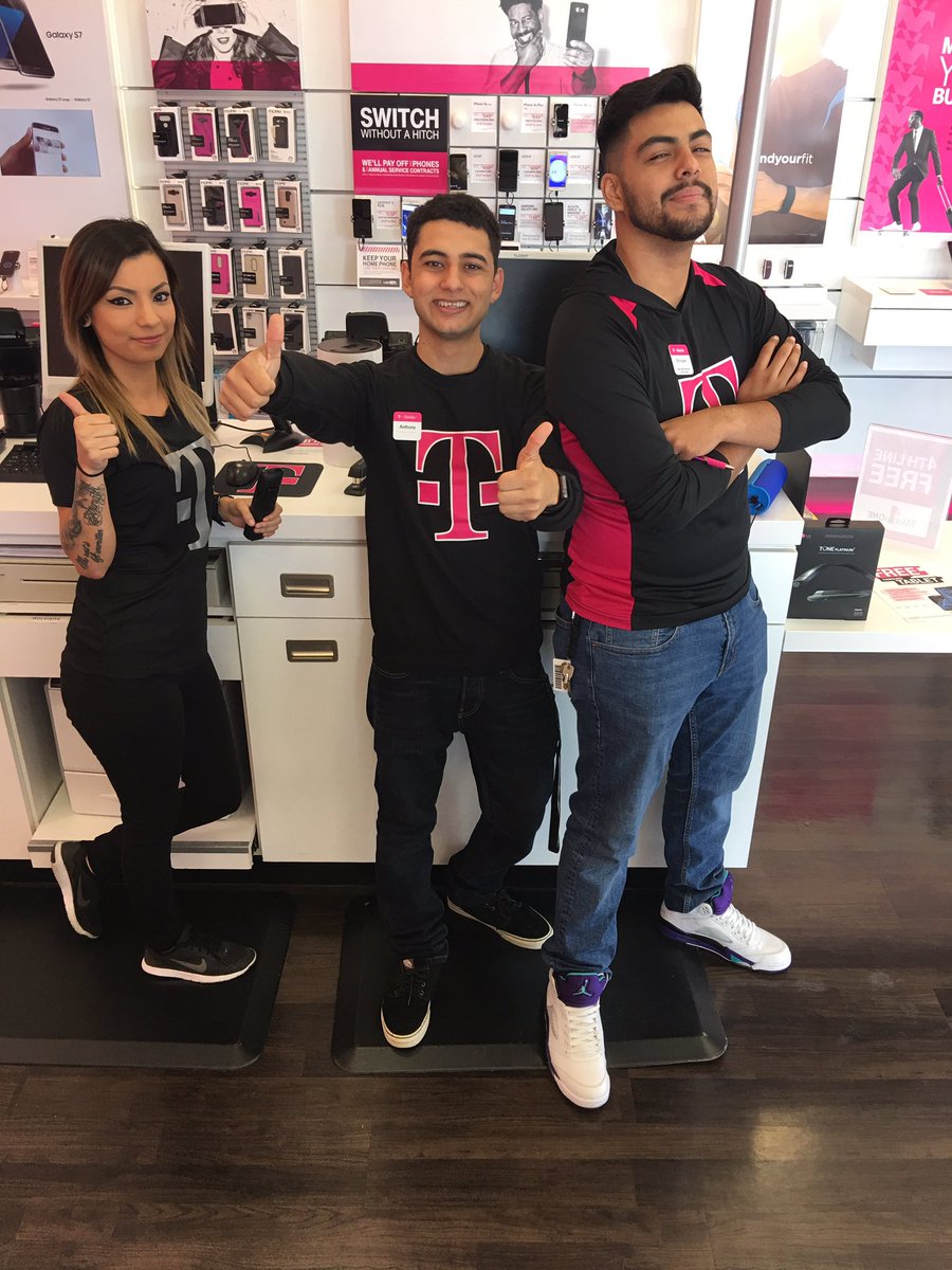 TheDale1171's tweet photo. Ready for this weekend!! @vasquezjoshua27 @RealEWInc @iamlegendheng @kikerosedale @AESTRAD76 @mkyvey 
#EDubWins #1InNation #CheckKSORanker https://t.co/TqOjqS9ZeJ