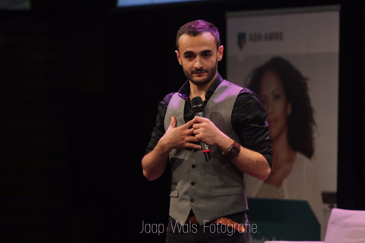 <a href="/FarbodFrappant/">Farbod.nl</a> 'Wij Iraniërs zijn metaracistisch: we hebben een hekel aan iedereen.' #kleurrijke100 #comedy