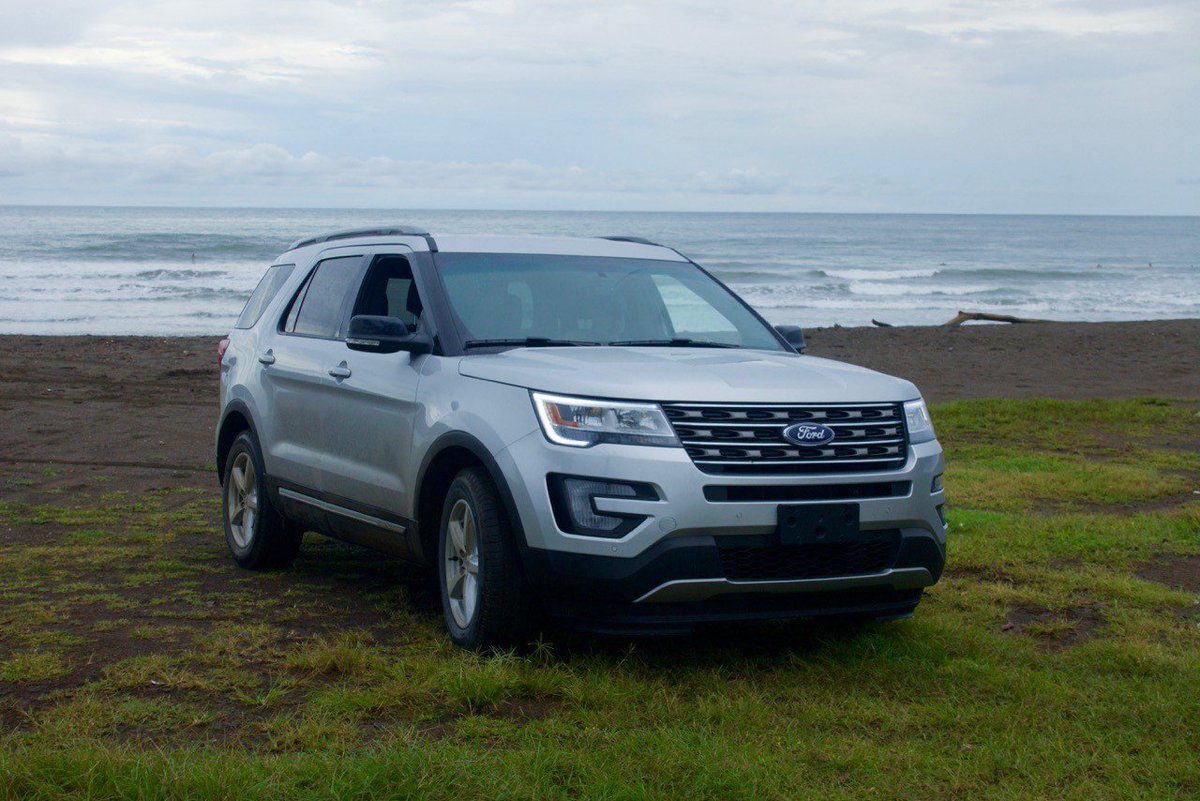 Ford_CA's tweet photo. ¡La nueva #FordExplorer2017! + Tecnología + entretenimiento con SYNC®3 + motores EcoBoost® #FordTripPTY https://t.co/2bAOkhFLlL https://t.co/0EDfp8r5nv