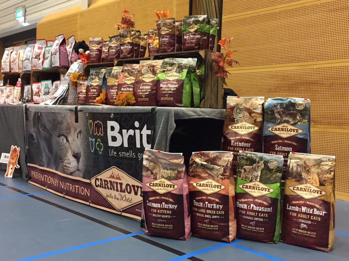 Een pracht voeding voor hond en kat