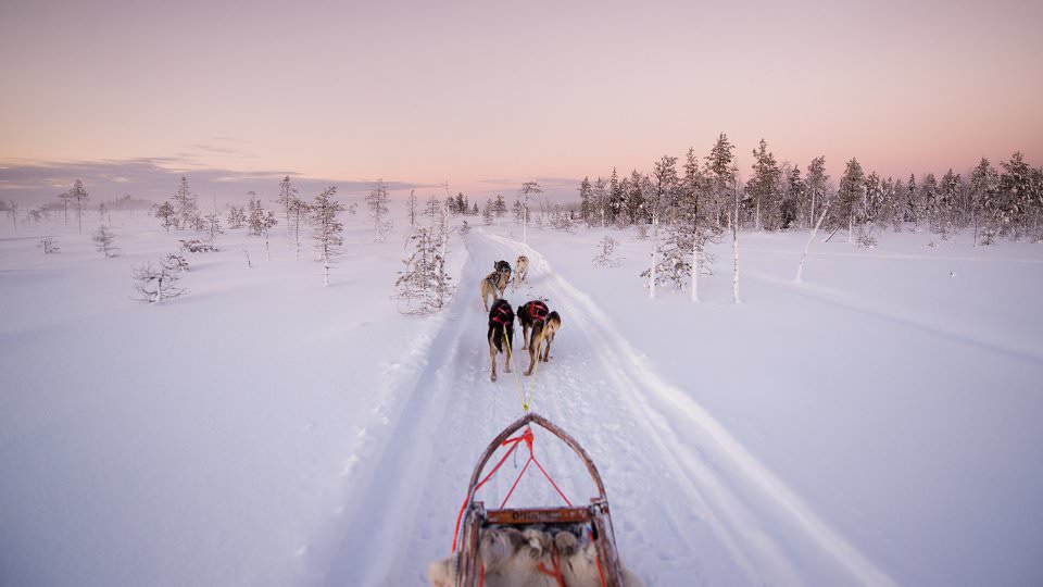 Looking for winter adventures? Here are some Winter Wonderlands to check out. mrporter.com/journal/on-the…