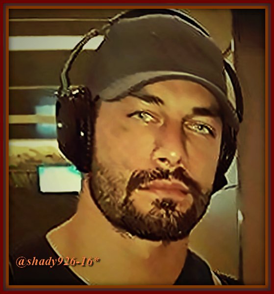 Shady926's tweet photo. @LeeshaNDessy @airstream52 @romanreigns568 #TheBoy #TheGuy #TheChampion #InAnOutOfTheRing #RomanBadAssReigns https://t.co/KeqOGjqQF3