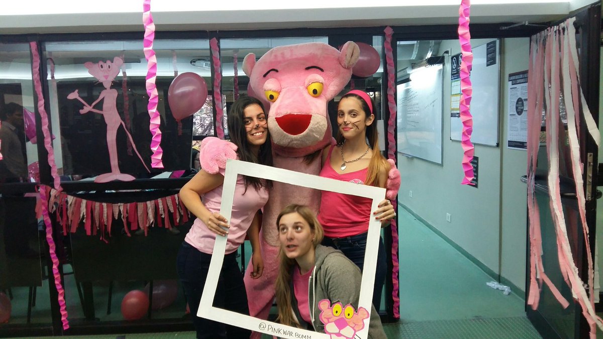 PinkWarBOMM's tweet photo. @RevolucionBomm #PinkWar @Lulitarragona @arapozzuto https://t.co/QS5uIv9T0t