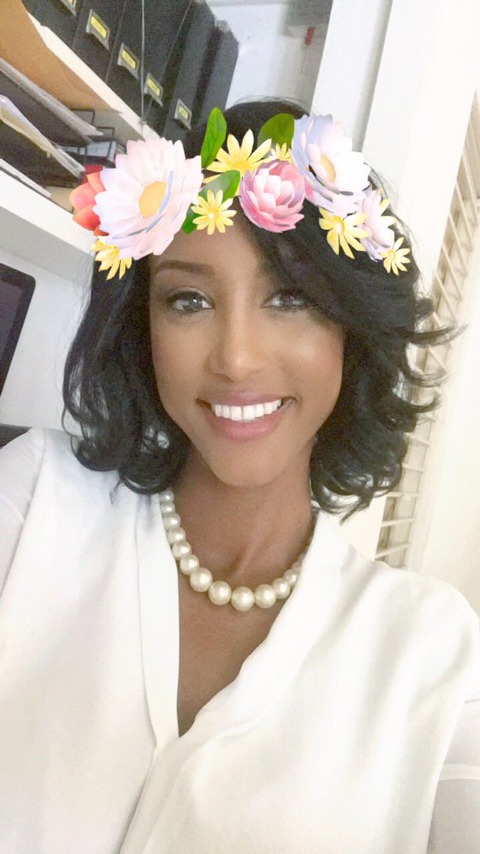 JihNeen's tweet image. #GradPic