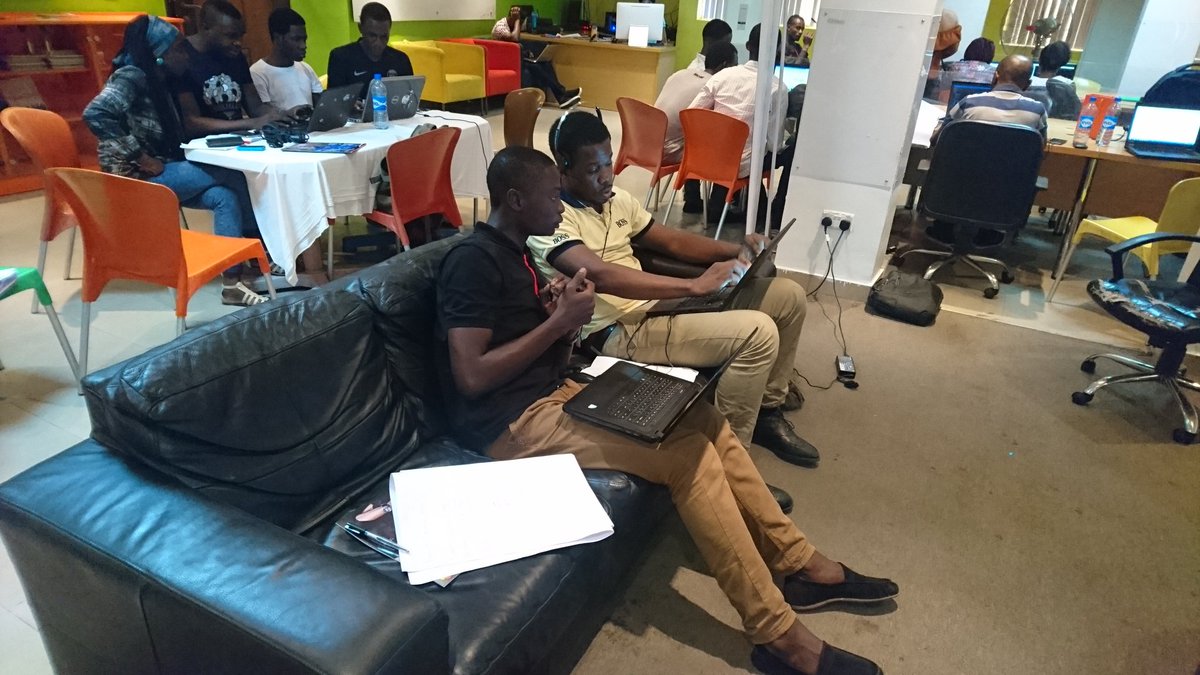 babafemio's tweet photo. Super excited to see @InterswitchGRP engineers working with developers at the #InterswitchAPIJam. Great things would happen. https://t.co/GIq66Tq9dP
