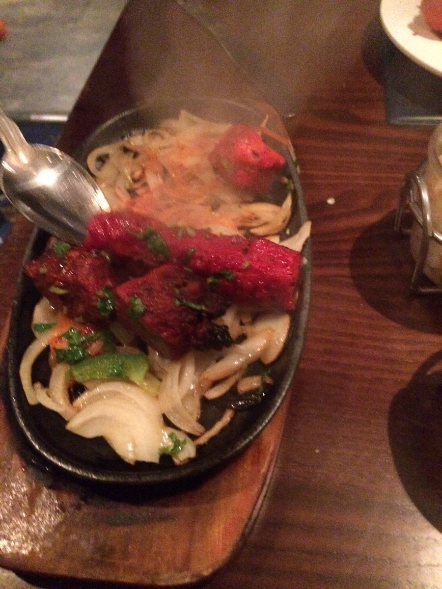 larenleon's tweet photo. @BaburchiCuisine thank you for a good anniversary meal! https://t.co/WXAP5j4c3p