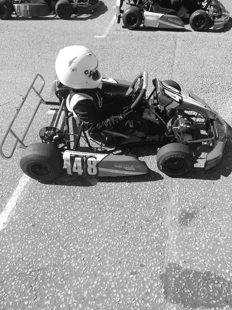kartingKings's tweet photo. So it begins Freddie Lloyd making his team debut test day, Good Luck, bring home the 🏆🏆🏆 #championinthemaking#british#karting https://t.co/XgyK6j3JJx