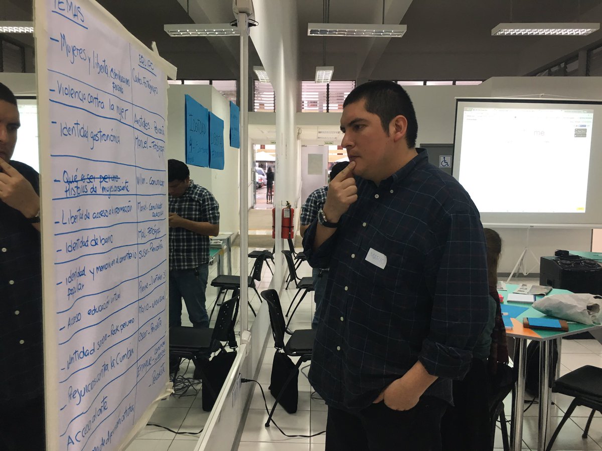 StorycodePE's tweet photo. Empezó el workshop sobre Transmedia y Nuevas Narrativas. #TMweek2016 #storycodeperu https://t.co/CMarfTnbAF