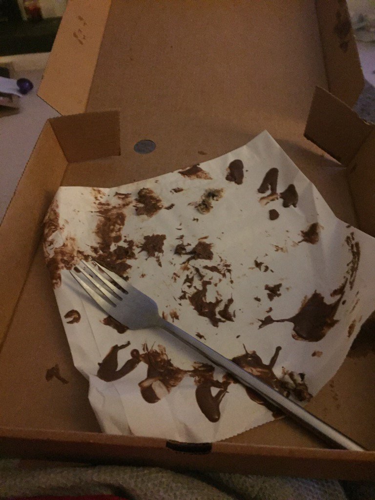 awdavies1's tweet photo. Hersheys chocolate waffle,a bit sickly but it didn't last long!! 😆😆👍🏻#offthewaffle #fatget #FridayFeeling https://t.co/3FFV6x4hgX