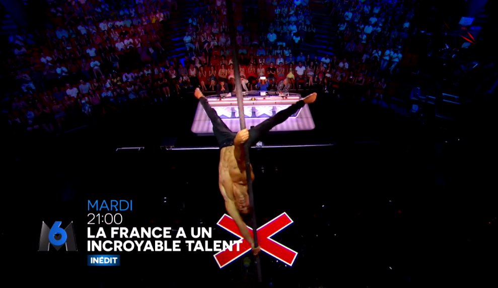 La France a un incroyable talent  Auditions 02 - Mardi 01 Novembre 2016 - M6 Cv4aRpiWAAAIw6u