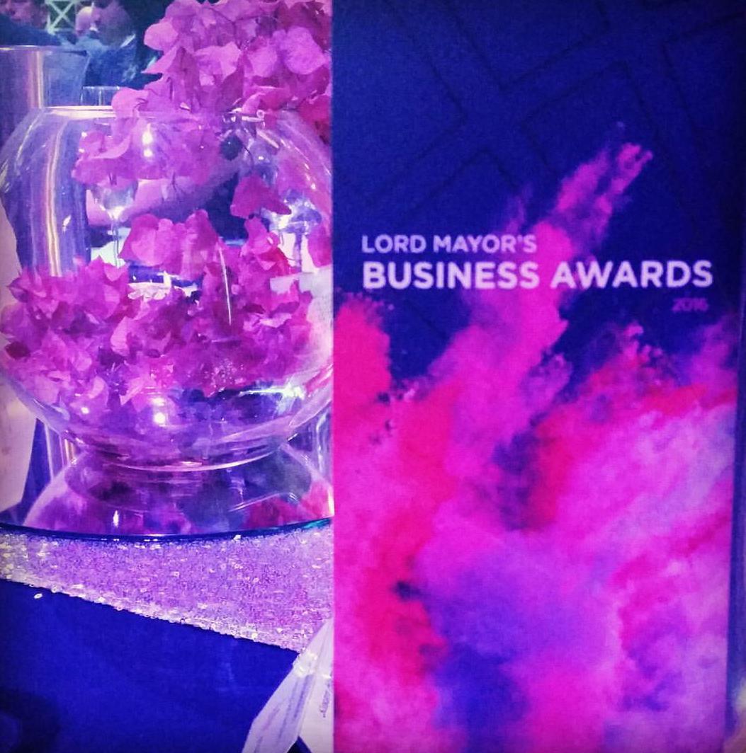 SusanH_Events's tweet photo. Proud supporters of the Lord Mayor's Business Awards #lmba2016 #brisbane #success #audiovisual #eventprofs @StgConnections https://t.co/e1ikzGELTX