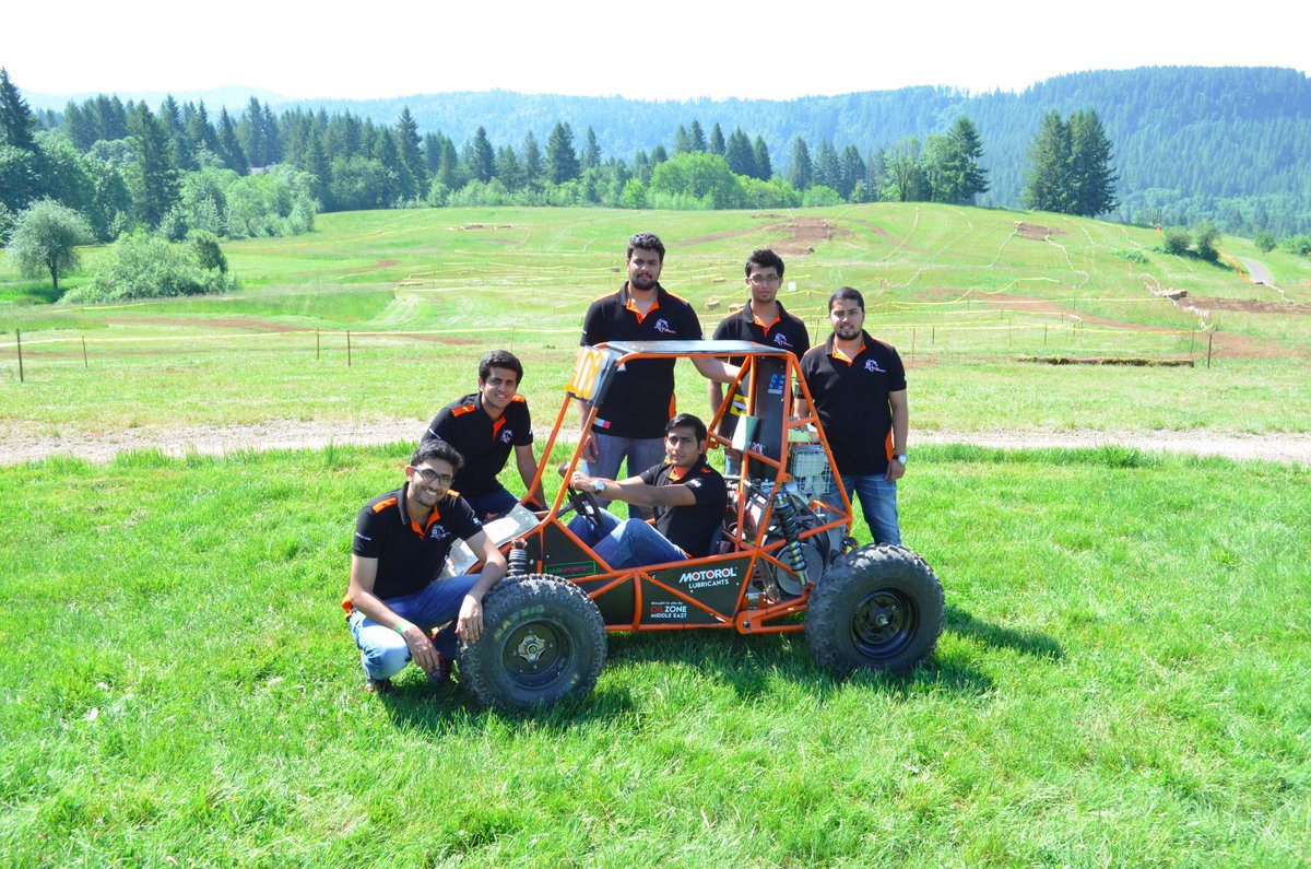 blackhawks_bpdc's tweet photo. Lets take a throwback,shall we?
The BlackHawks Team in Oregon, USA for BAJA SAE 2015.
Follow us and see what we do.
#BAJASAE #BAJASAE2015 https://t.co/LAOys3nWEd