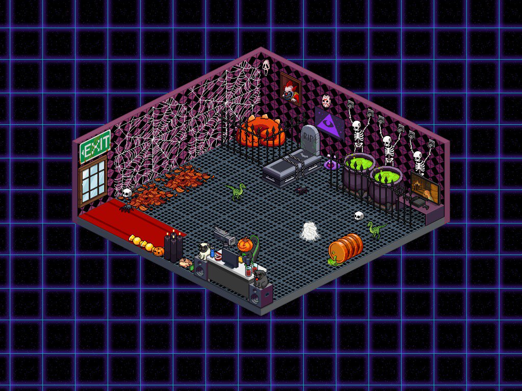 RyanDaSlayer's tweet image. Look at my Halloween room! #tubersimulator
