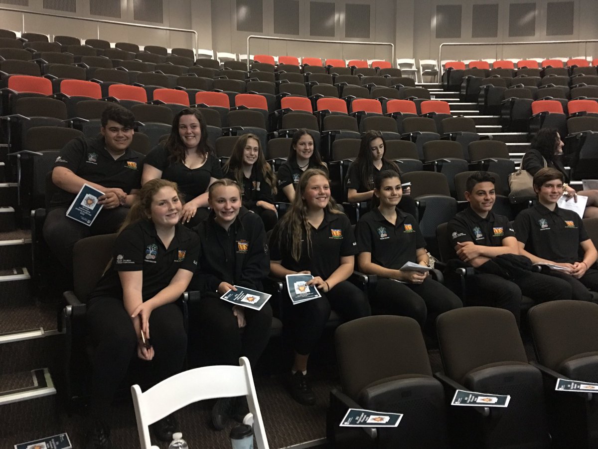 reemeyers's tweet photo. Another great performance from our deadly #AVIP Ss at #ASAA16 @CampbelltownPAH @easthillsgirls @SarahRedfernHS #UltimoAbEd https://t.co/5m8m8qwDP9