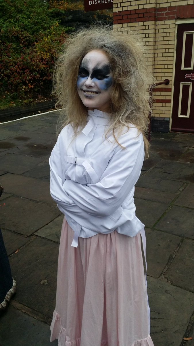 afterdarkmurder's tweet photo. Abi is contemplating her career choice! #scaretrain https://t.co/KUtMi8LoyG