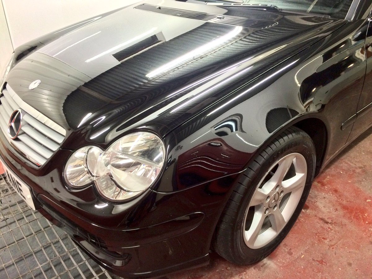 OrrellAutoDet's tweet image. #Mercedes #mercedesbenz #detail #detailing #wigan Swirls and scratches removed, shine restored, paintwork protected with wax #polished 👌