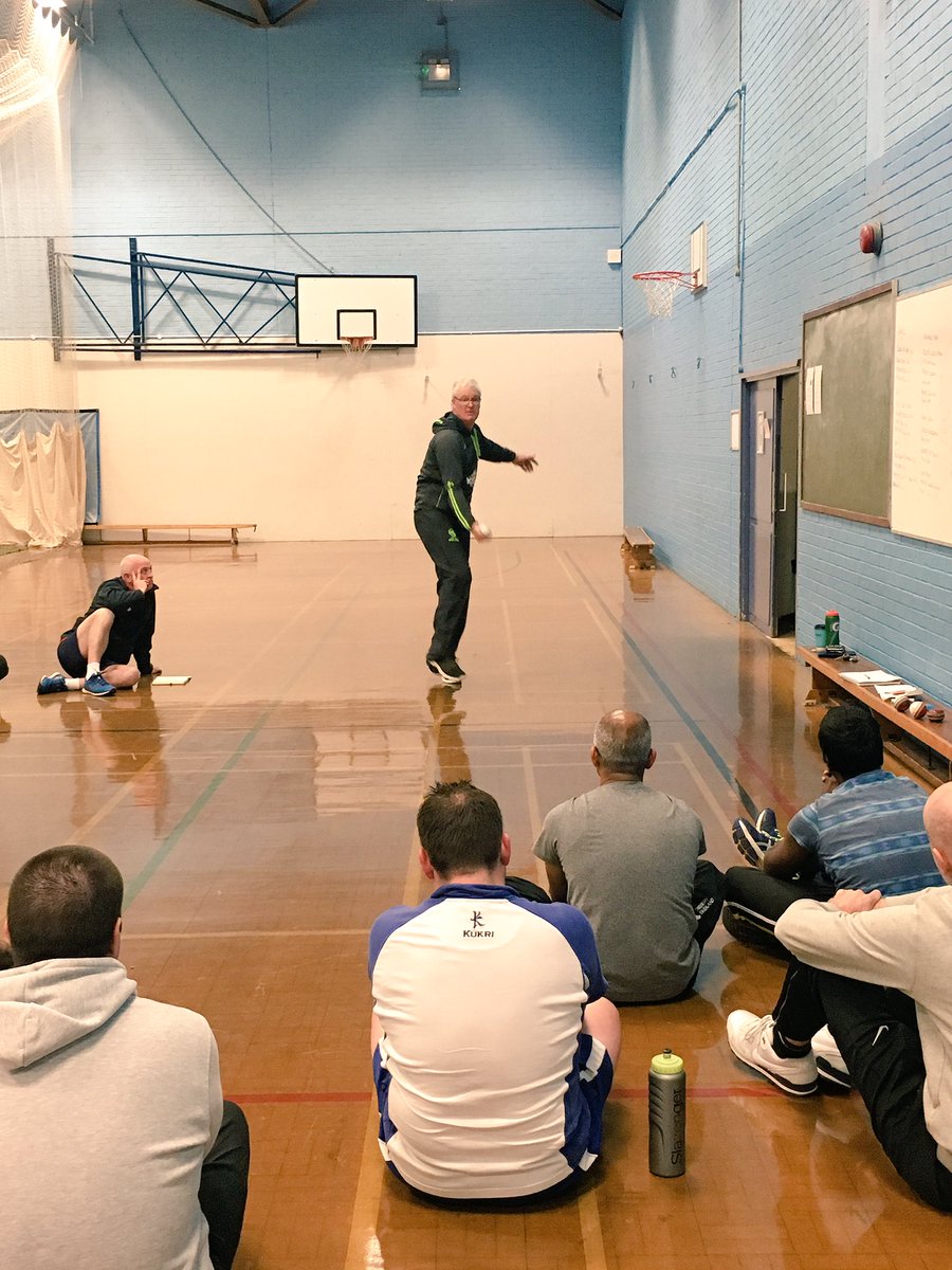 sirvine94's tweet photo. Brilliant 'Spin Bowling Workshop' with @Irelandcricket Head Coach, John Bracewell.. plenty of learnings for the coaches to take away! 👍🏻 https://t.co/AjPNKbnUuz