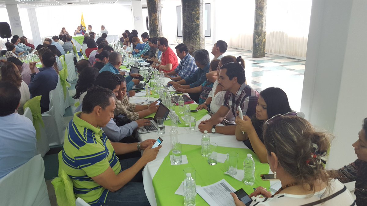 jonathan_parra_'s tweet photo. En #ComiteAmpliado de @InclusionEc con  Ministra @LidiceLarrea evaluamos y coordinamos el trabajo a nivel nacional @MashiRafael #Esmeraldas https://t.co/74I7kPpMDQ