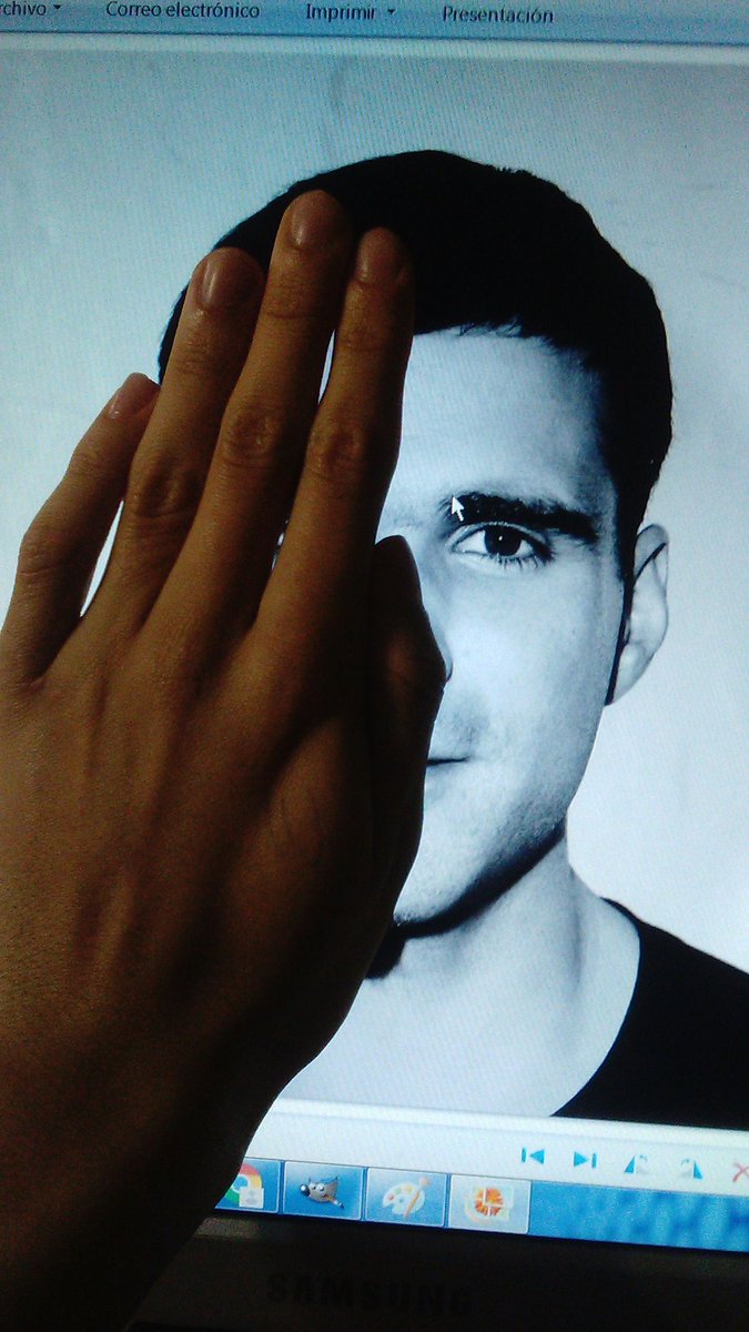xSpanishWriter's tweet photo. [Adivina el personaje.] https://t.co/xlZoj2fPvW