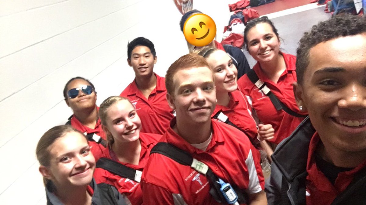 ONSportsMed's tweet photo. #TeamSportMed ready to head to SMN for the first round of the Play Offs! Go Eagles!🏈🏥 #ONteach https://t.co/lZhN451TuS