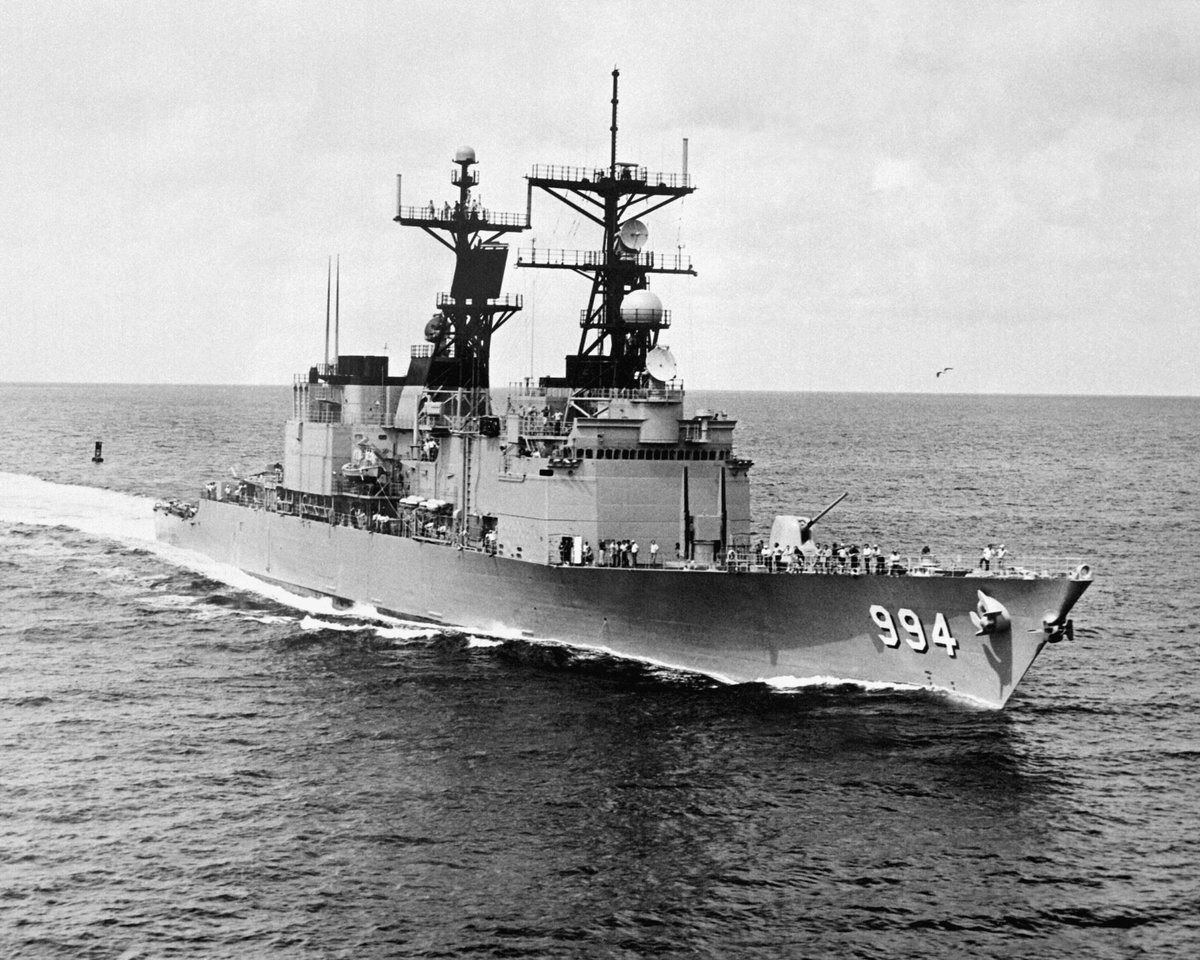 MilitaryPhoto's tweet photo. USS Callaghan (DD/DDG-994) https://t.co/VfU8c3bUQ3