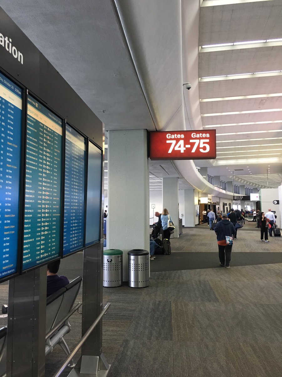 K162space's tweet image. Gate green for #EVEVegas