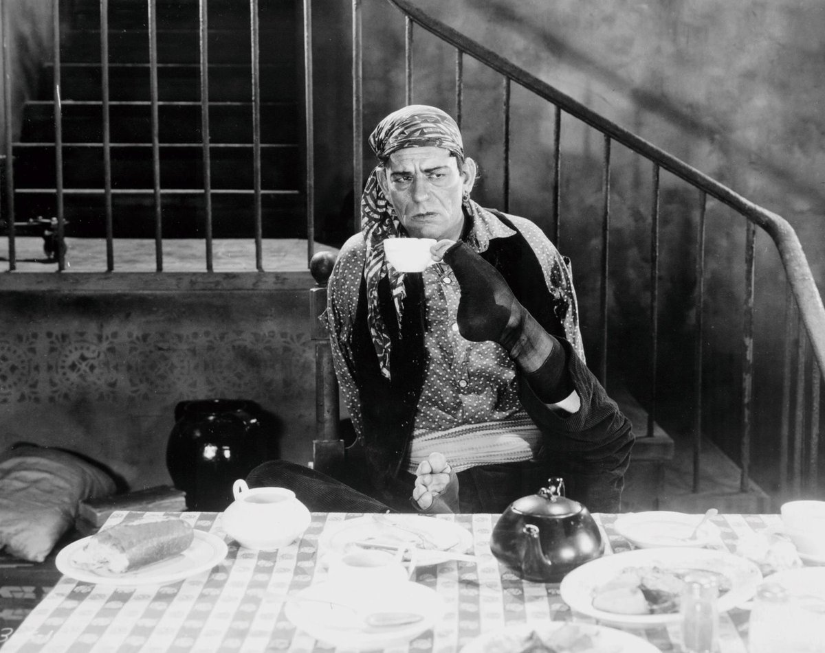 CriptadeHorror's tweet photo. 81. 'Garras humanas' (Tod Browning, 1927)
#garrashumanas #Terror #peliculas #CriptadeHorror https://t.co/9Ry1P8KXxl