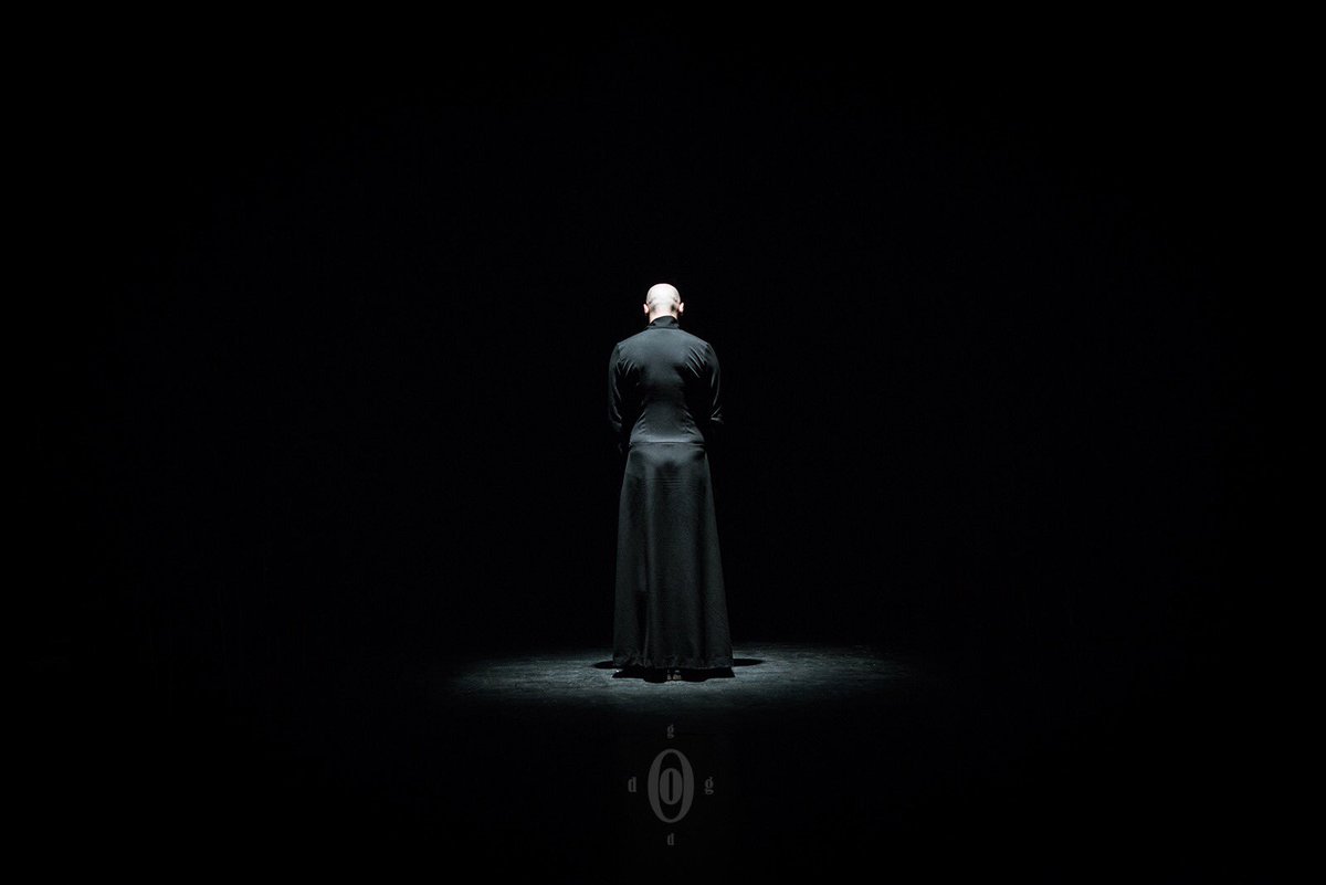 WorldDogProject's tweet image. I'm not a maestro. Not a singer. Not an artist. I'm a                        #worlddog #worldmusic #countertenor #greekfolk #baroque #opera