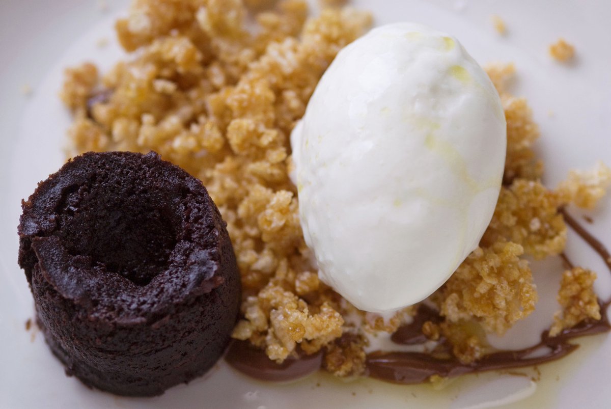 Our Warm Chocolate Budino says happy #NationalChocolateDay (hi!)