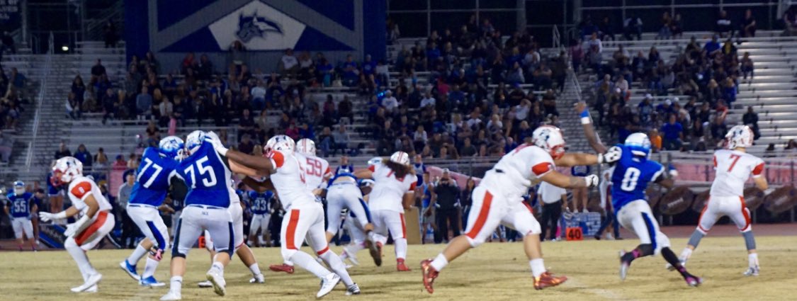 CoachMoniz's tweet image. No.25 Liberty HS(NV) Patriots win 51-15 and take the Southeast Title. #7QB @kenyonoblad passes for 295yds and 2 TDs.