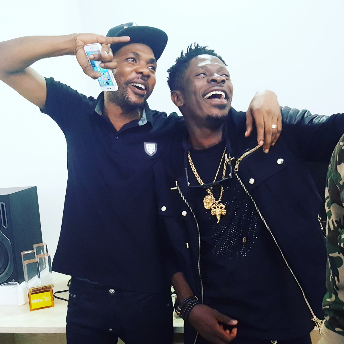 official4SYTETV's tweet photo. @shattawalegh hangin out with the CEO of 4syteTV at the Official Launch of the #MTN4syteMVAs16.. congrats on ur noms https://t.co/uCqgV9QeLx