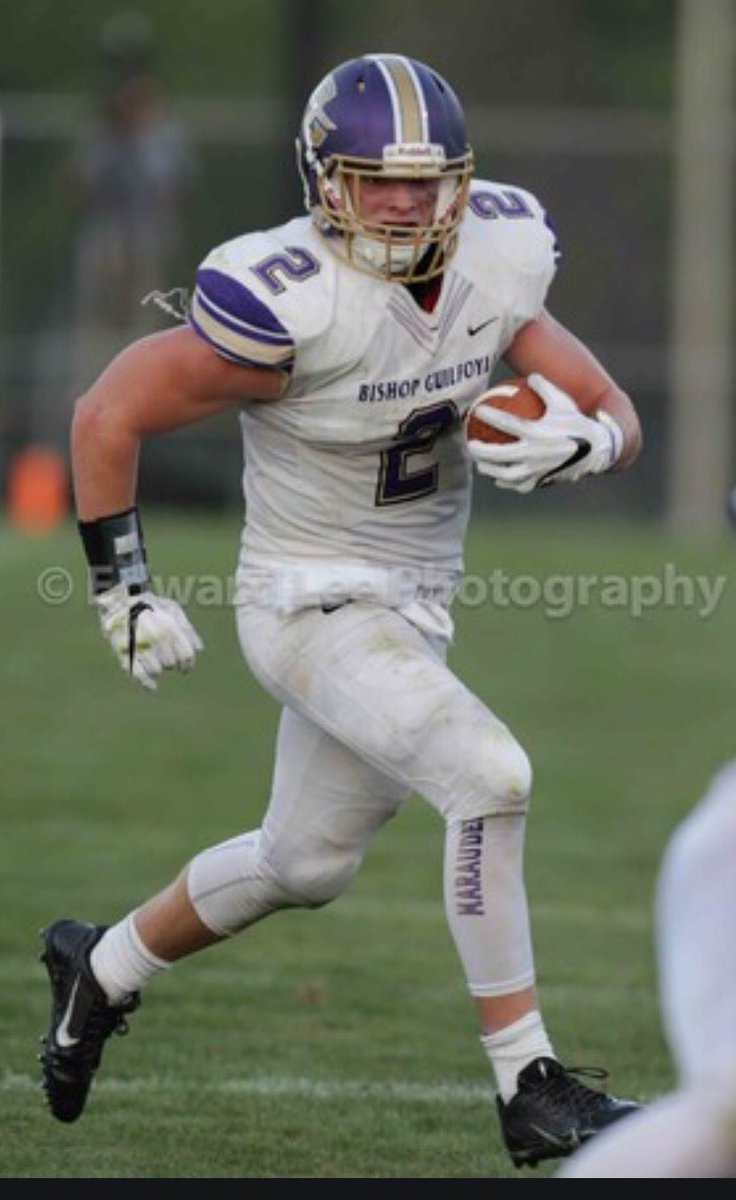 BGMarauderFball's tweet photo. Huge game for Harvard Commit @andrew_irwin2 who scored 6 TD's tonight. 4 rushing/2 receiving. @HarvardFootball @CoachTimMurphy https://t.co/e597X1OVZU