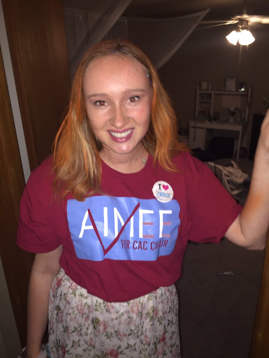 AimeeSchnay's tweet photo. Came home to my roommate wearing all of my clothes... didn't realize it was Halloween... #insultedORflattered https://t.co/k6eHBgeAd3